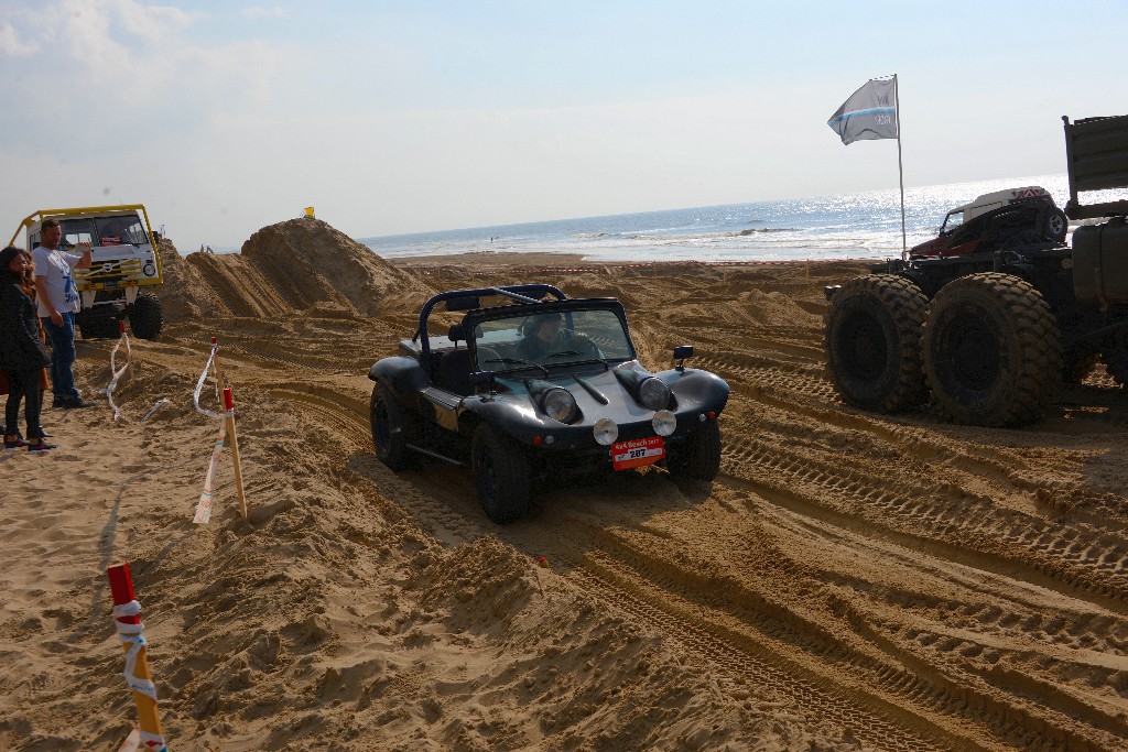 ../Images/4x4 Katwijk 2017 099.jpg